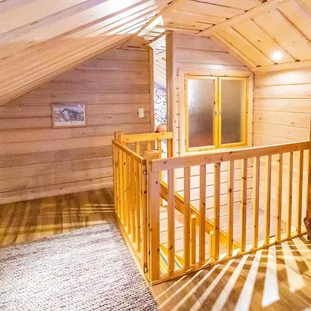 Pyhaenkarhu 1 By Interhome